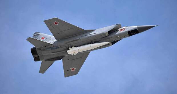 МиГ-31К с «Кинжалом» запечатлели на видео