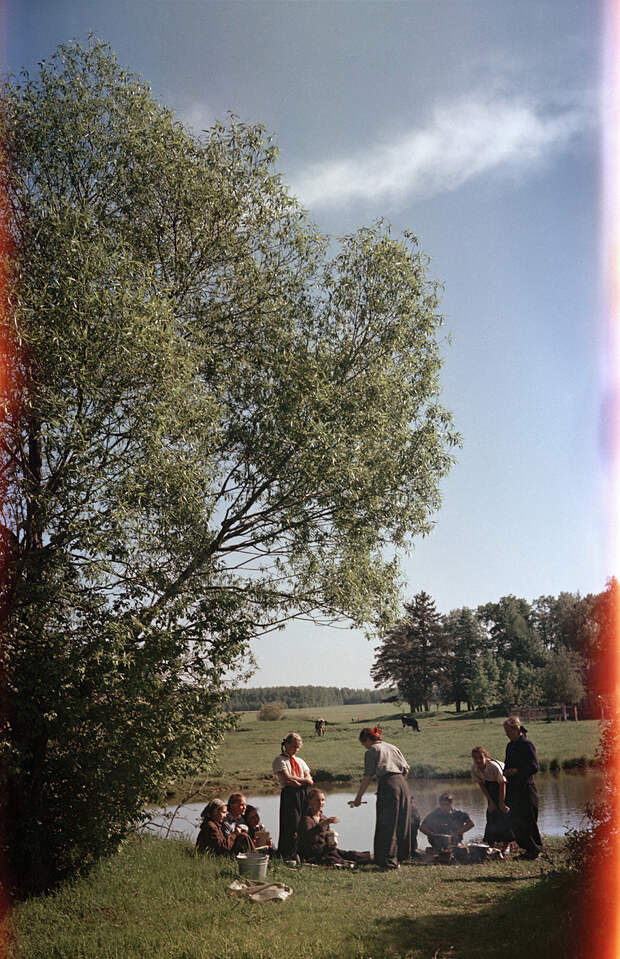 Школьники туристы