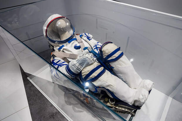 Заброшка в парке и пустая станция метро: след из космоса найден в Новосибирске