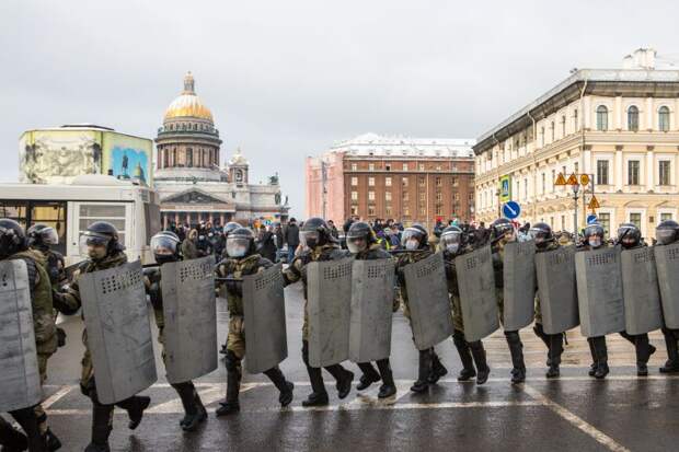 В Совфеде заявили, что спецслужбы Запада не оставят Россию в покое