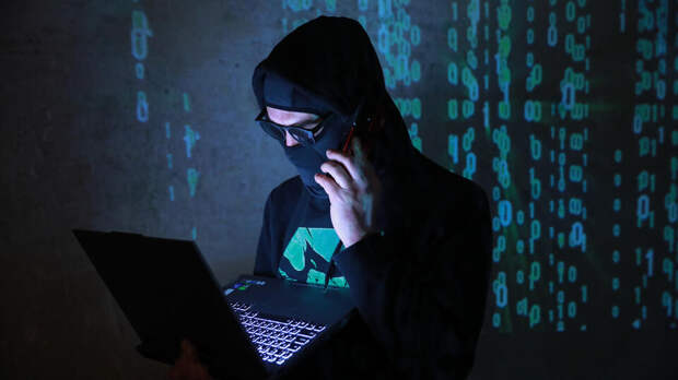 Названы самые распространенные новогодние мошеннические схемы