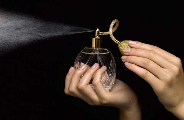 Хороший парфюм добавит изюминки вашему образу / Фото: blog.allo.ua