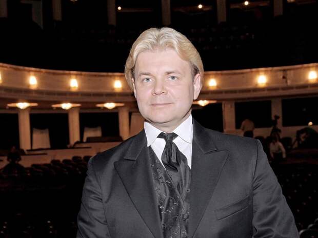 Повторение судьбы отца и венчание с помощницей настоятеля. Четыре брака Андриса Лиепы