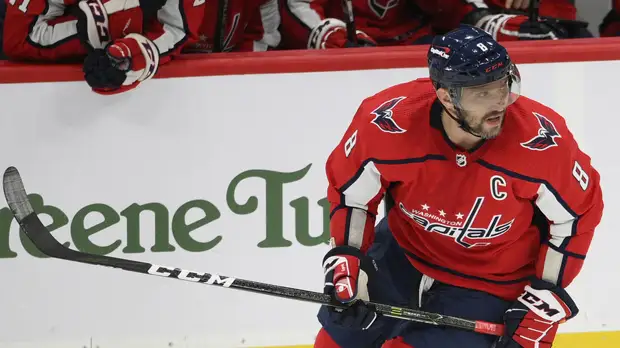 Овечкин сократил отставание от Халла по голам за карьеру в НХЛ до трёх шайб