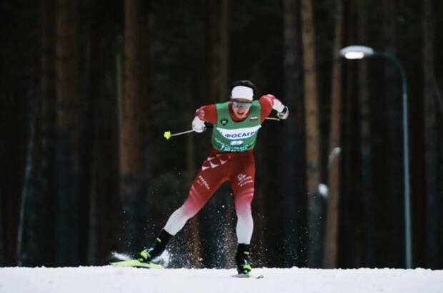 Коростелев и Непряева не прошли квалификацию спринта на «Тур де Ски»