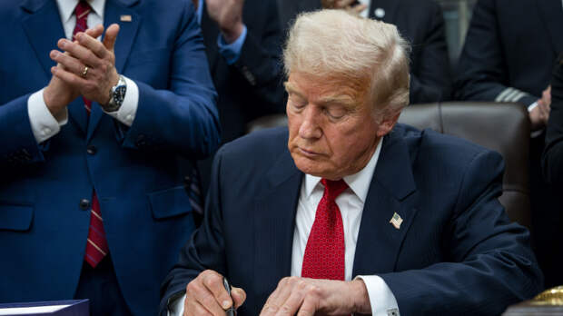 Чиновники Трампа готовятся к возможным кадровым перестановкам в правительстве