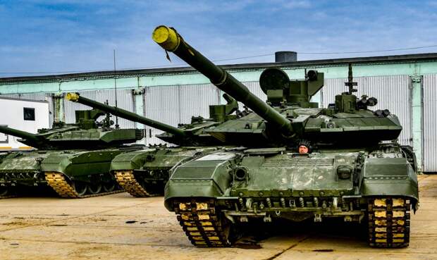 После модернизации Т-90СМ превзошел западные танки и стал лучшим в мире