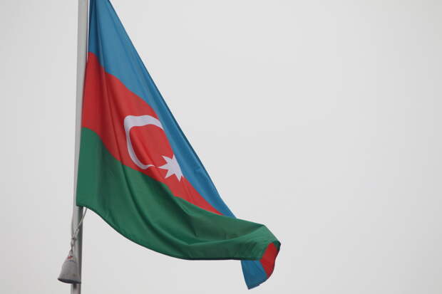 Иран обратился с требованием к Азербайджану