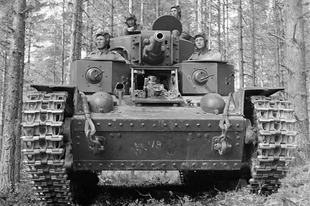 Финская танковый экипаж, 8 июля 1941 года