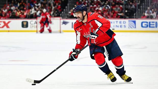 Овечкин вплотную подобрался к Доуну и Бьюсику по матчам НХЛ