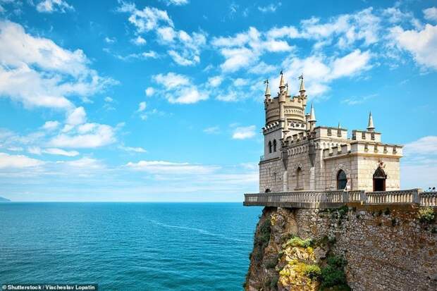 Замок "Ласточкино гнездо", пос. Гаспра, Крым в горах, высоко, достопримечательности, на высоте, путешественникам на заметку, путешественнику на заметку, самые высокие, туристу на заметку