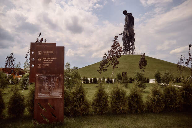 Ровно год назад прошло торжественное открытие Ржевского мемориала Советскому солдату