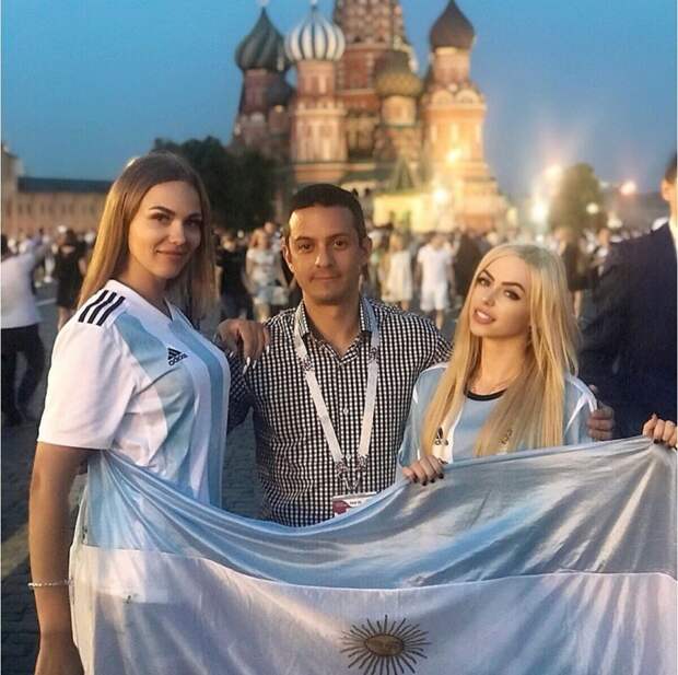 Так вот почему женатых мужиков не отпускают на стадионы ЧМ-2018 болельщицы, девушки, спорт, стадион, футбол, чм-2018