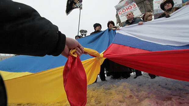 Знаток истории, советник Горбачева: Россия - младший брат Украины