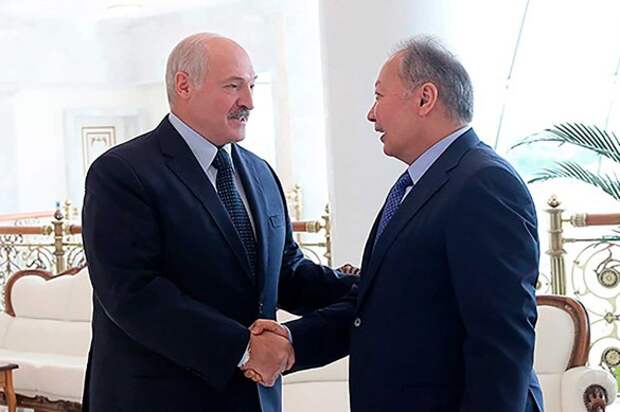 Александр Лукашенко и Курманбек Бакиев. Фото: president.gov.by