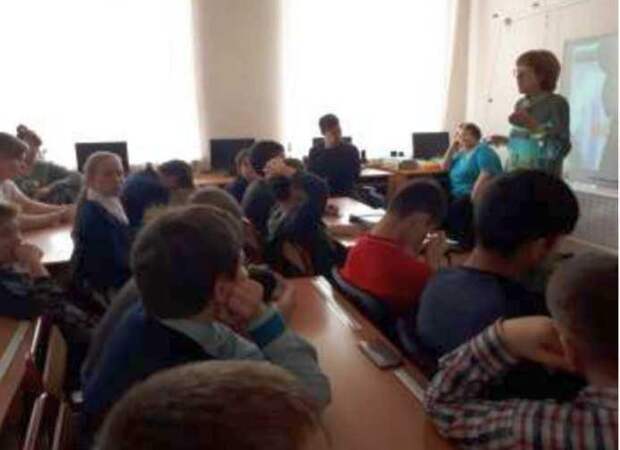 Участники встречи. Фото: Сайт школы