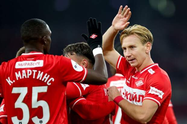 «Отвечать нужно на поле» — Умяров ответил на слова Аршавина о «Спартаке»