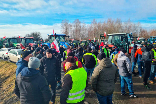 Фермеры Польши заблокировали КПП "Медыка — Шегини" на границе с Украиной