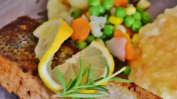 Врач Низова дала рекомендации по правильному питанию