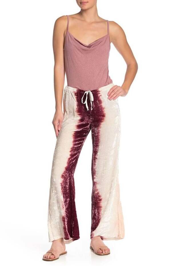 Сегодня: Шьем и шутим , вяжем и шутим. Приветствую всех дорогих подписчиков и всех кто присоединился. Мы рукодельницы народ юморной . Всегда готовы посмеяться и пошутить.-32