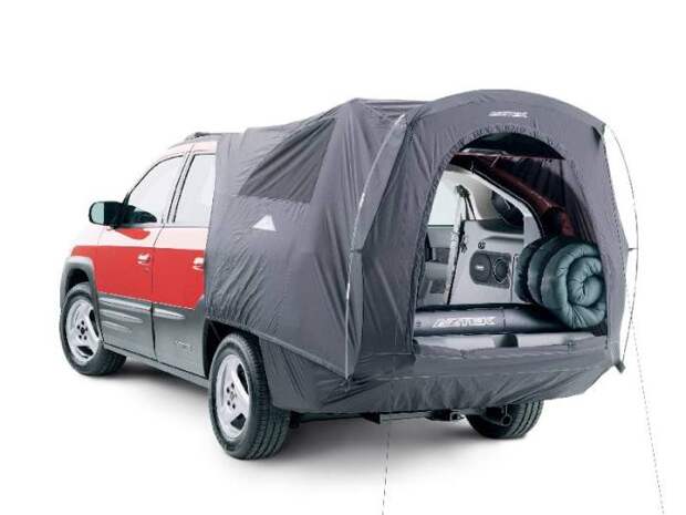 Pontiac Aztek с опциональной палаткой-кемпингом. | Фото: pinterest.com.