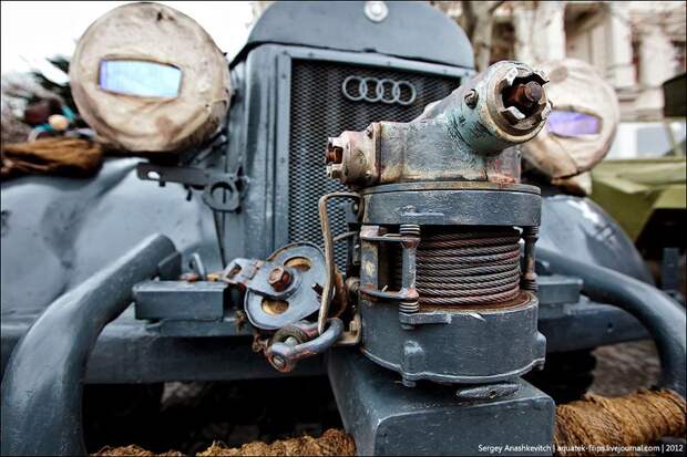 Автомобили, прошедшие сквозь время (31 фото)