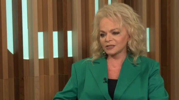 Долина отказала Лурье в требовании освободить спорную квартиру до 30 декабря