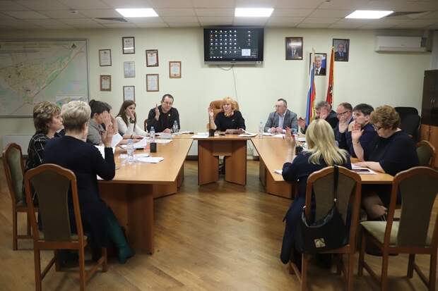 Муниципальные депутаты