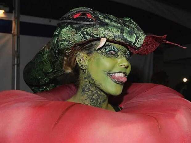 Королева Хэллоуина: 18 костюмов Хайди Клум, которые поразили весь мир Хэллоуин. костюм, косплей, красота, праздник, хайди клум