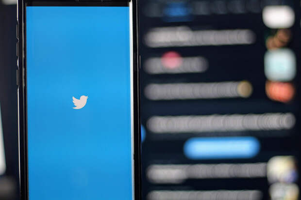 Роскомнадзор продлил меры по замедлению работы Twitter