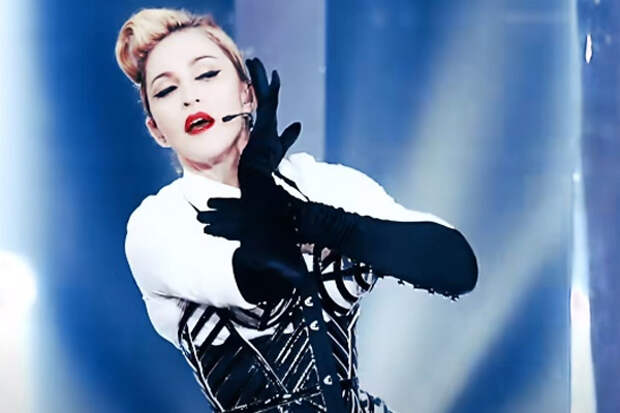 Мадонна пародии. Madonna Madame x Tour.