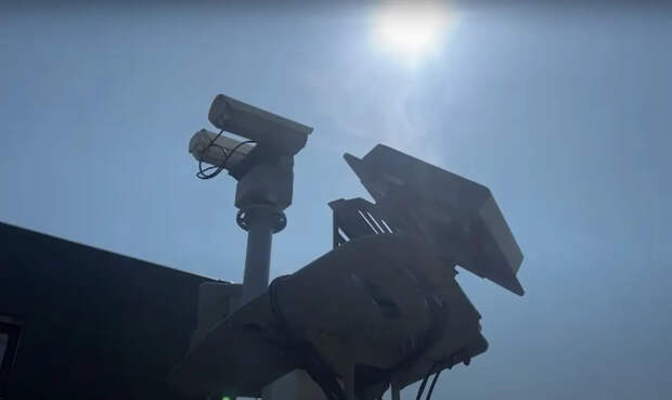 Мантуров анонсировал поставки в войска лазерных систем для борьбы с БПЛА