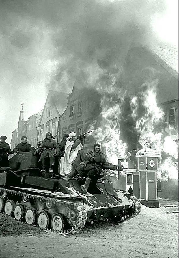 26. В Германии. 1945. Великая Отечественная война, берлин, война, история, фотографии