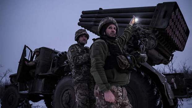 Зеленский затягивает конфликт под видом мирных переговоров – Сальдо