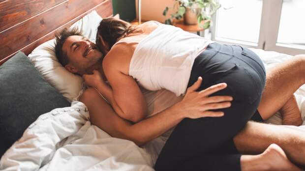 10 признаков того, что в постели вы неидеальны — и что с этим делать