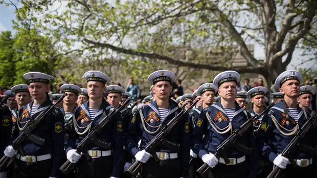 В Севастополе начались сводные тренировки к параду Победы