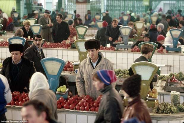 Рынок в Калуге, ноябрь 1991-го
