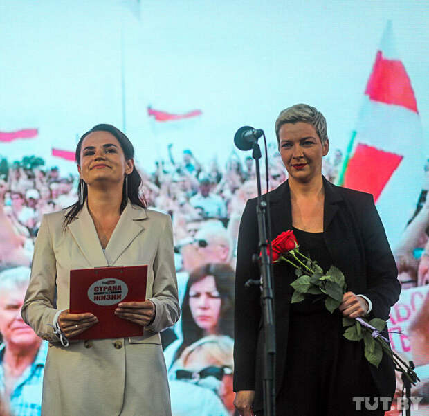 «Сын стратег, а папа тактик? Или как либералы Гудковы учат жить нас и белорусов»