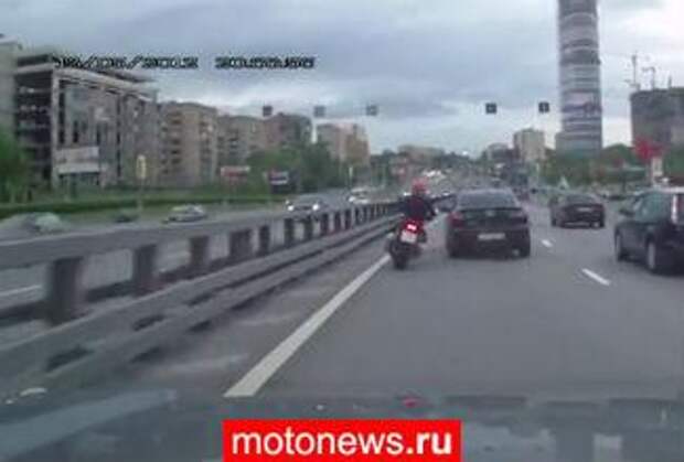 Задержан водитель, по вине которого пострадал мотоциклист на проспекте Мира