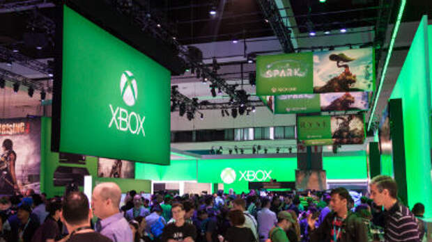 Microsoft выпустит удешевленную версию Xbox One