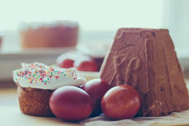 easter-3390184_1920 alt