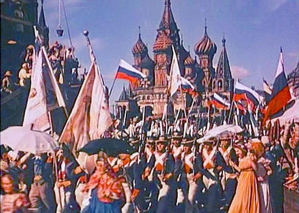 Дневник им. CTPAHHIK: О «власовском» триколоре