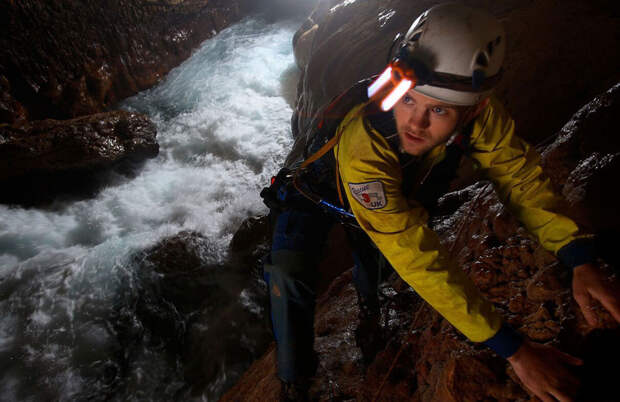 Исследование пещер
