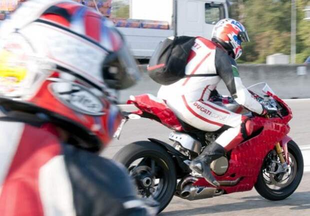 2012-Ducati-1199-Panigale-load-test-4-635x444.jpg