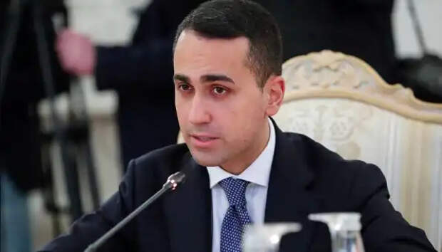 Глава МИД Италии заявил, что обеспокоен словами Медведева о врагах России...