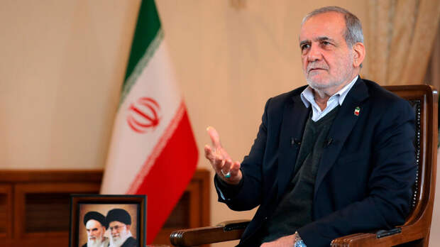 Президент Ирана предупредил США о суровом ответе на любую агрессию