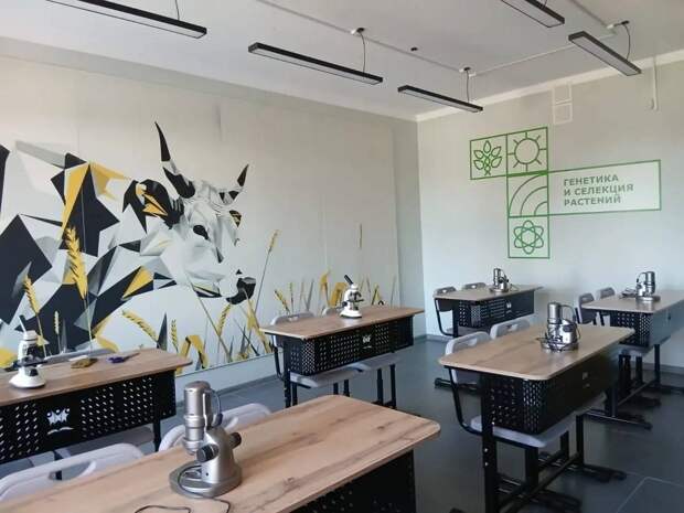 Губернатор Василий Анохин рассказал о подготовке кадров для смоленского агропромкомплекса