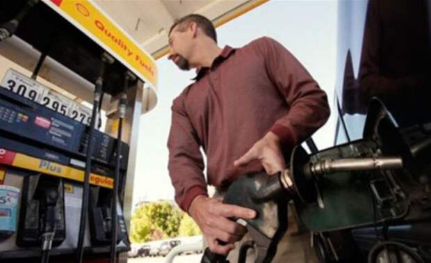 В США стали активно воровать бензин на автозаправках