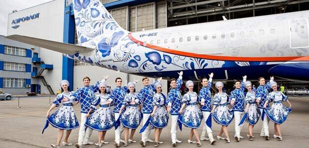 Российский Аэрофлот выпустил в небо Airbus в юбилейной ливрее Российский Аэрофлот выпустил в небо Airbus в юбилейной ливрее