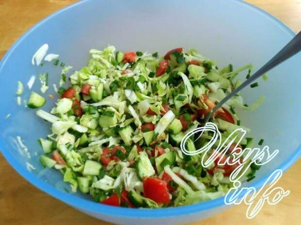 ovoshnoi salat s perepelinymi jаicami 5